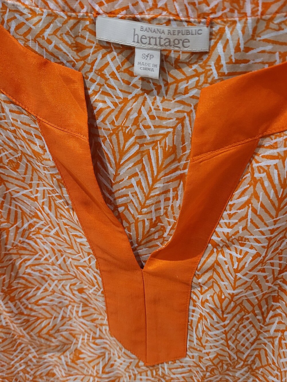Banana Republic Heritage Silk Blend Split-Neck Tunic Blouse